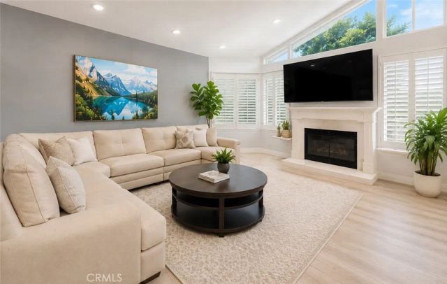 11167 MCGEE RIVER CIR, Fountain Valley, CA 92708