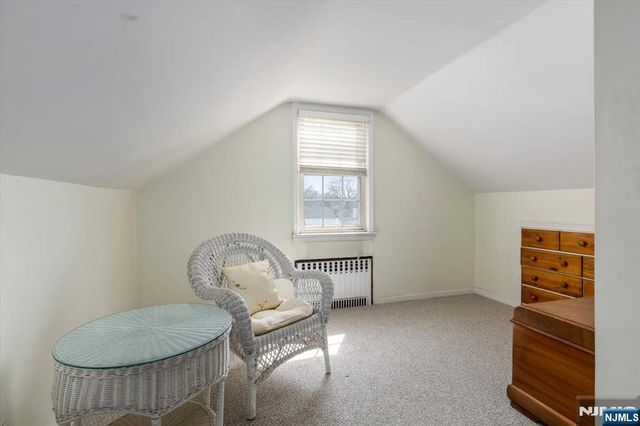 618 3rd Avenue, Lyndhurst, NJ 07071