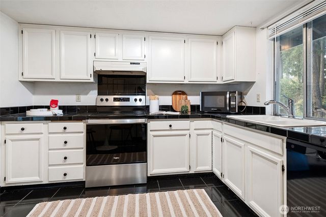 4331 SE Basswood Lane, Port Orchard, WA 98366