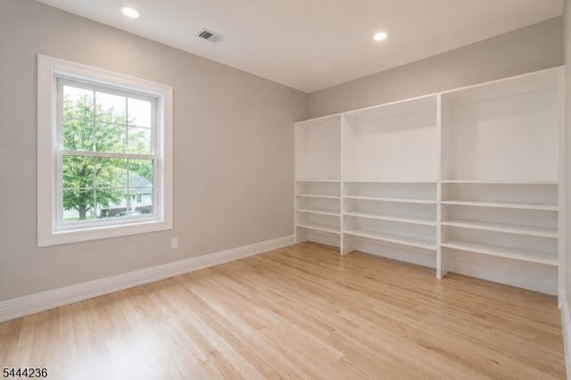 15 Edison St, Clifton City, NJ 07013