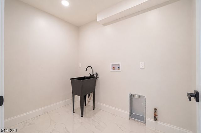15 Edison St, Clifton City, NJ 07013