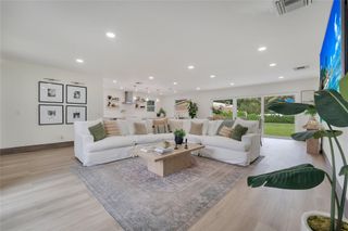4893 S Kay St, Palm Beach Gardens, FL 33418