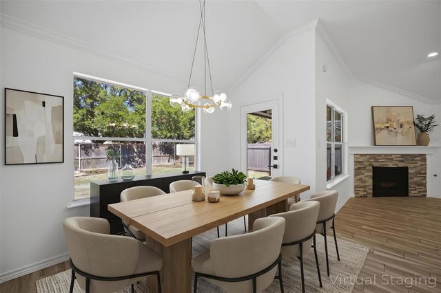 204 Newport Landing PL, Round Rock, TX 78665