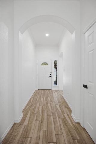 204 Newport Landing PL, Round Rock, TX 78665