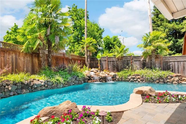 45 Covell Park Avenue, Chico, CA 95926