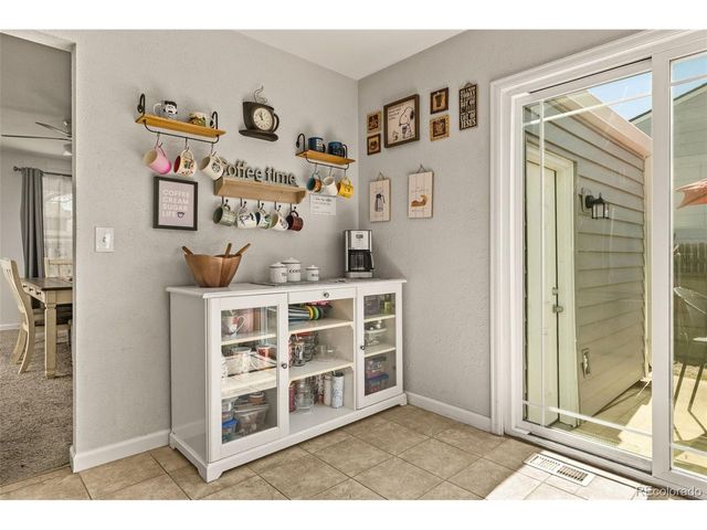 19570 E Batavia Dr, Aurora, CO 80011