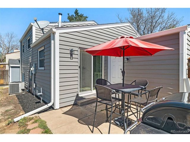 19570 E Batavia Dr, Aurora, CO 80011