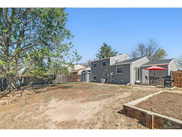 19570 E Batavia Dr, Aurora, CO 80011