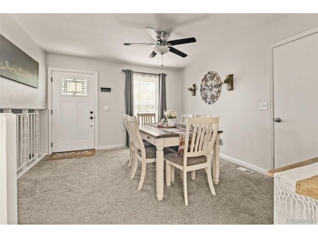 19570 E Batavia Dr, Aurora, CO 80011