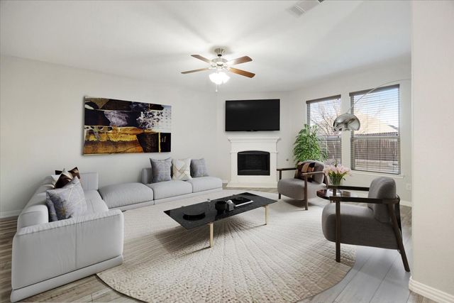 213 Mount Olive Avenue, Mckinney, TX 75072