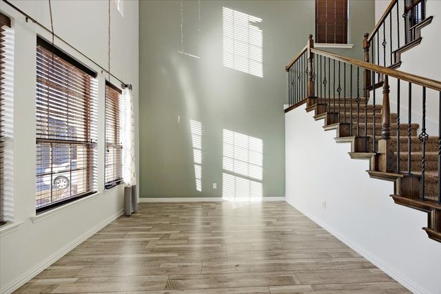 213 Mount Olive Avenue, Mckinney, TX 75072