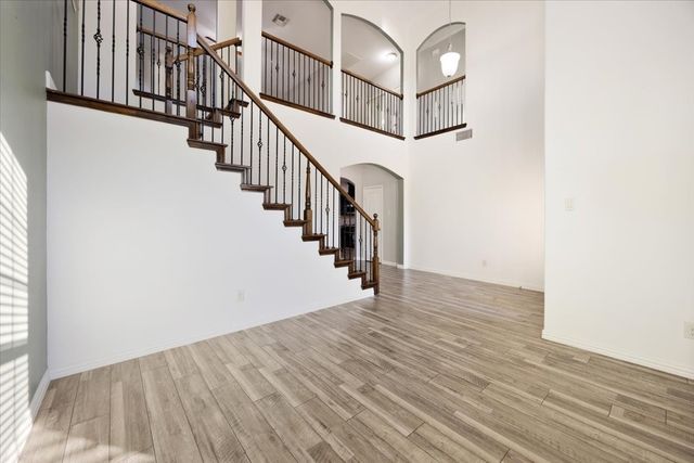 213 Mount Olive Avenue, Mckinney, TX 75072