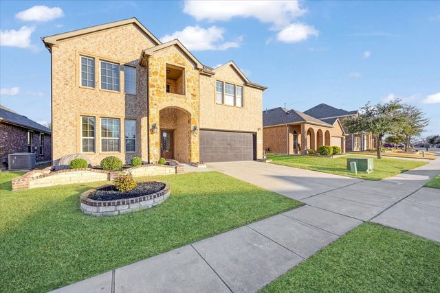 213 Mount Olive Avenue, Mckinney, TX 75072