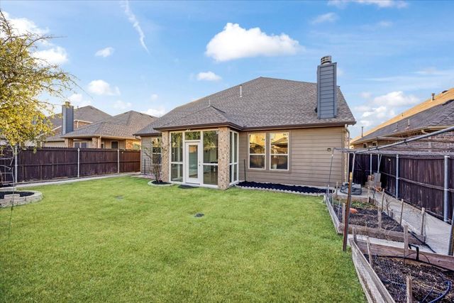 213 Mount Olive Avenue, Mckinney, TX 75072