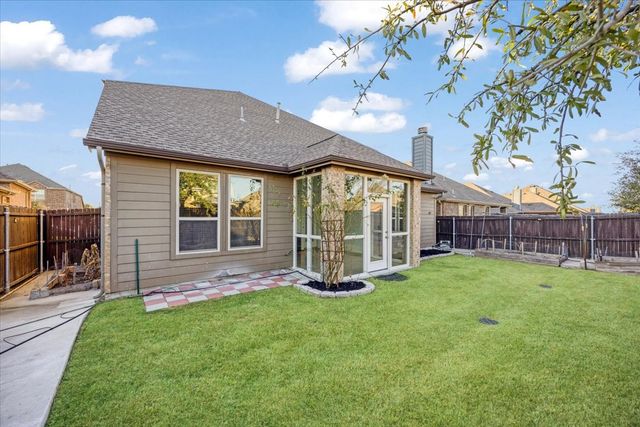 213 Mount Olive Avenue, Mckinney, TX 75072