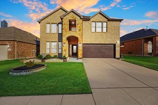 213 Mount Olive Avenue, Mckinney, TX 75072