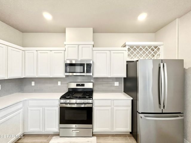 12260 DESERT PEACE Court, El Paso, TX 79938