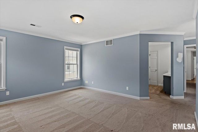 2108 S GLENWOOD Avenue, Springfield, IL 62704