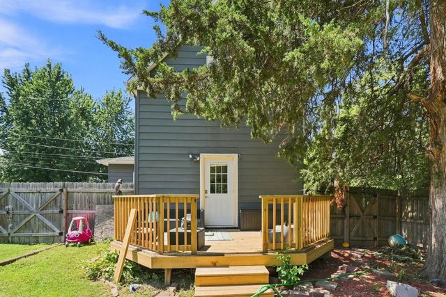 2428 13th Avenue, Rock Island, IL 61201