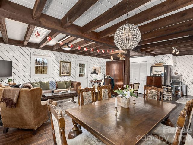 116 Vehorn Road, Fairview, NC 28730