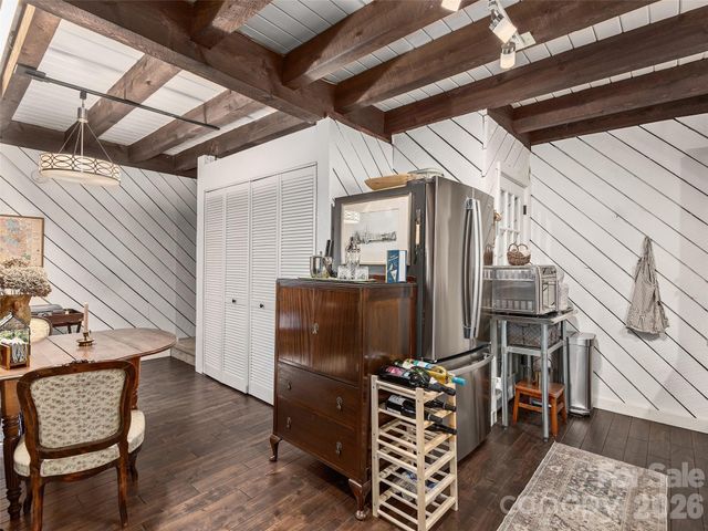 116 Vehorn Road, Fairview, NC 28730