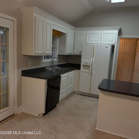 306 Farmers Cove, Gluckstadt, MS 39110