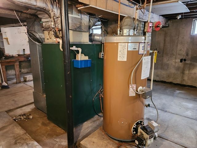 16 Hough Rd, Sutton, MA 01590