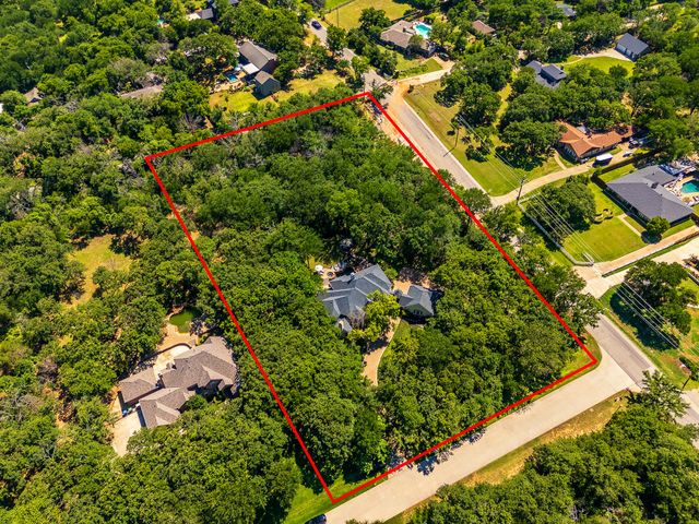 7505 Stallion Circle, Flower Mound, TX 75022