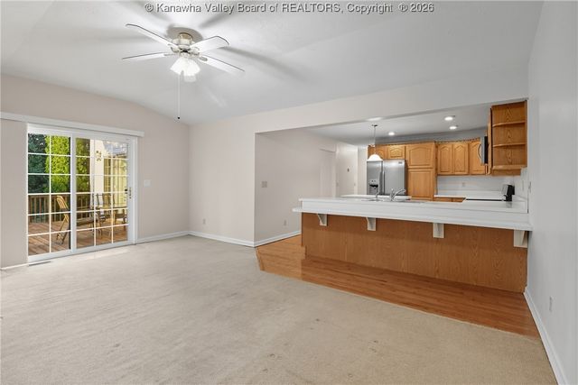 201 Weatheridge Drive, Hurricane, WV 25526