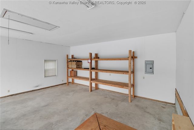 201 Weatheridge Drive, Hurricane, WV 25526