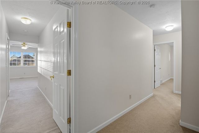 201 Weatheridge Drive, Hurricane, WV 25526