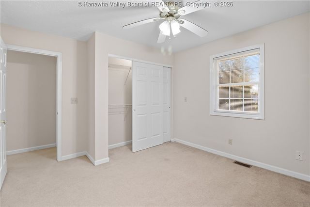 201 Weatheridge Drive, Hurricane, WV 25526