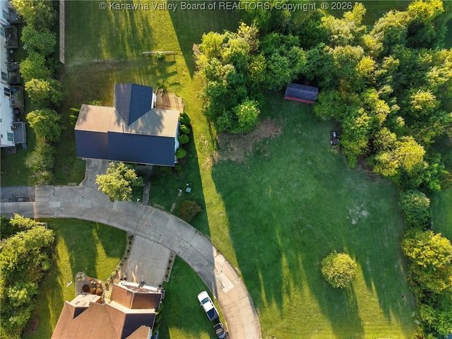 201 Weatheridge Drive, Hurricane, WV 25526