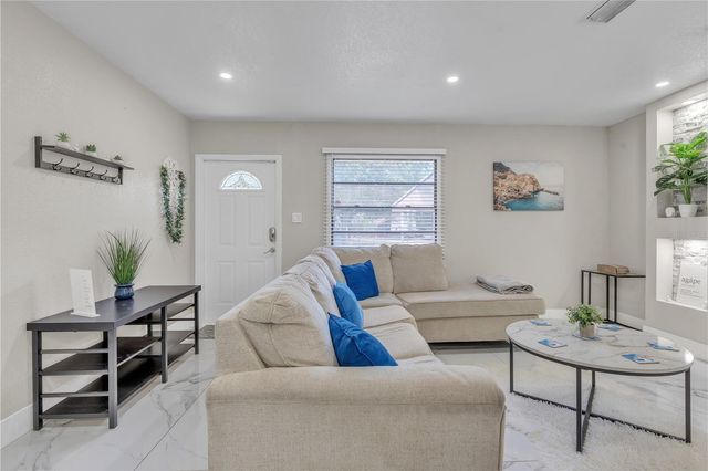 4501 BRAY ROAD, Tampa, FL 33634