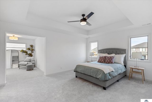 5407 N 208th Avenue, Elkhorn, NE 68022