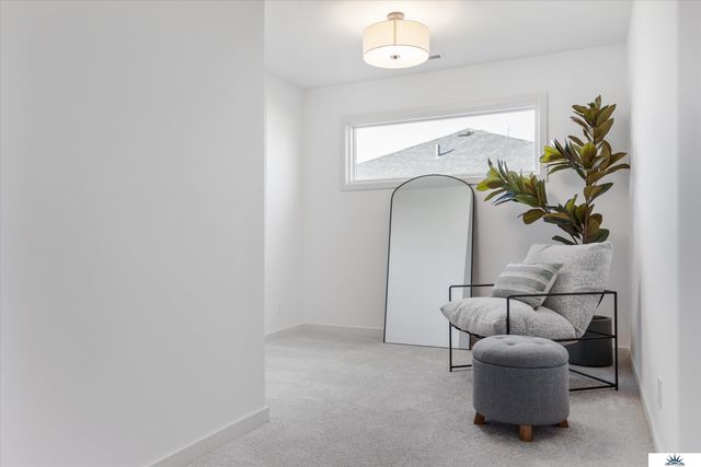 5407 N 208th Avenue, Elkhorn, NE 68022