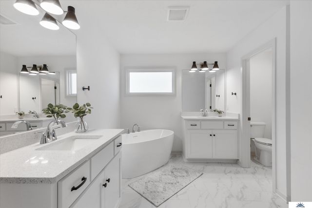 5407 N 208th Avenue, Elkhorn, NE 68022