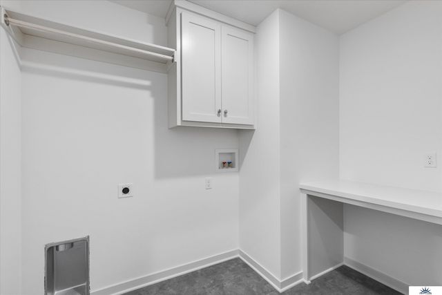 5407 N 208th Avenue, Elkhorn, NE 68022