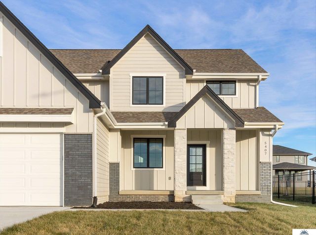 5407 N 208th Avenue, Elkhorn, NE 68022