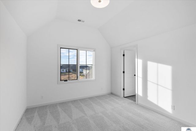 5407 N 208th Avenue, Elkhorn, NE 68022