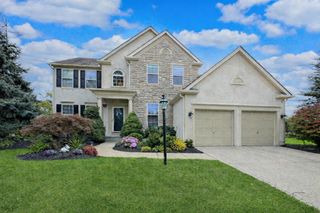 6201 Lampton Pond Drive, Hilliard, OH 43026