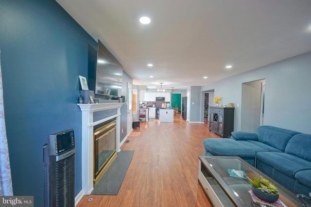 114 AZALEA, Deptford, NJ 08096