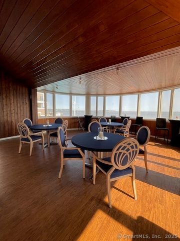 69 Harbour Close 69, New Haven, CT 06519