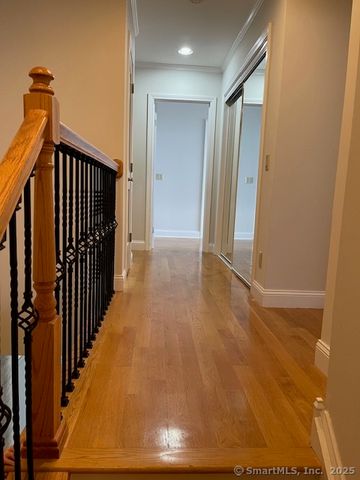 69 Harbour Close 69, New Haven, CT 06519