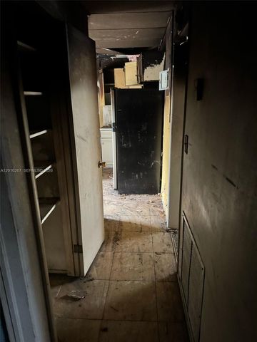 1501 NW 3rd Way, Pompano Beach, FL 33060