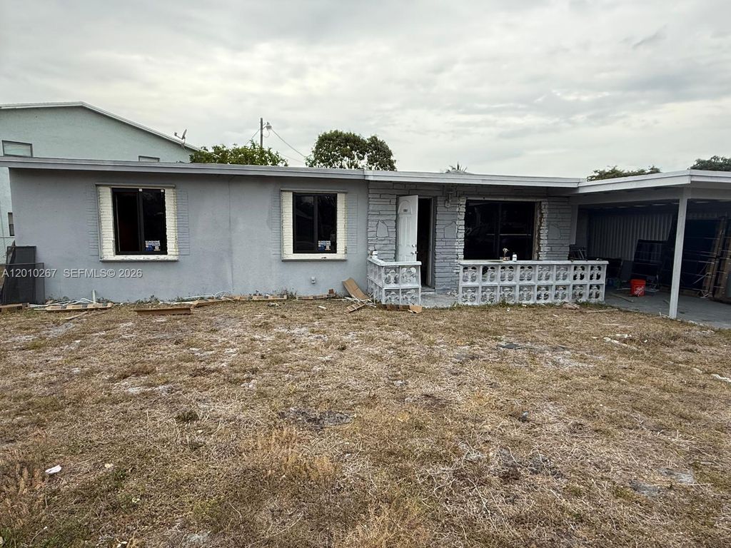 1501 NW 3rd Way, Pompano Beach, FL 33060