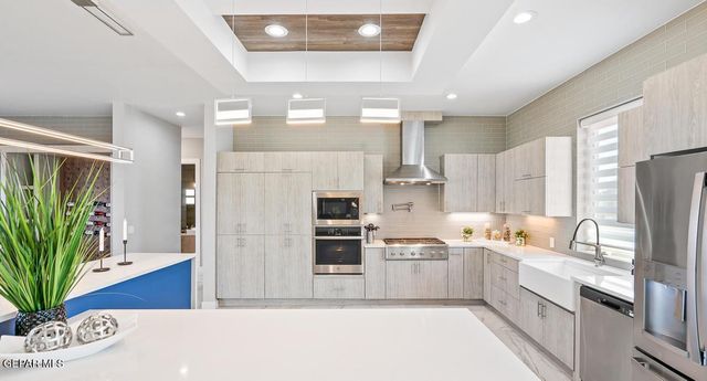 469 COUNTRY OAKS Drive, El Paso, TX 79932