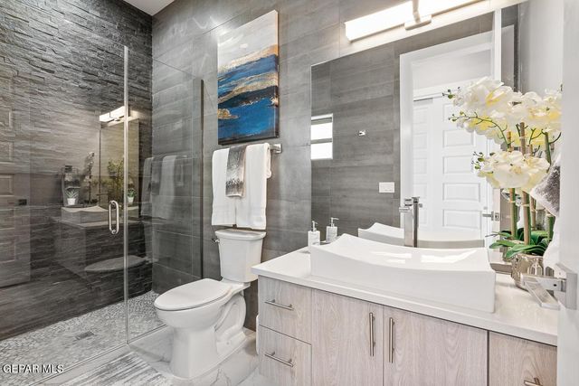 469 COUNTRY OAKS Drive, El Paso, TX 79932