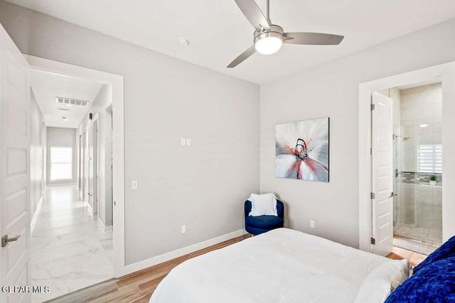 469 COUNTRY OAKS Drive, El Paso, TX 79932