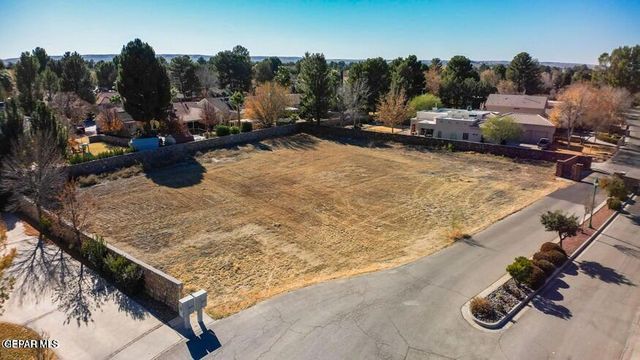 469 COUNTRY OAKS Drive, El Paso, TX 79932